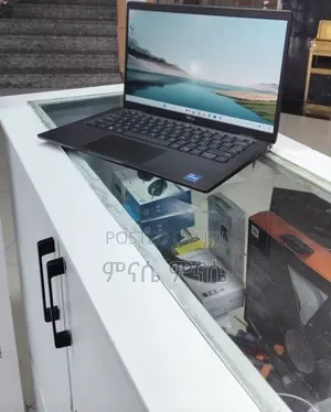 New Laptop Dell Latitude 7420 16GB Intel Core i7 SSD 512GB
