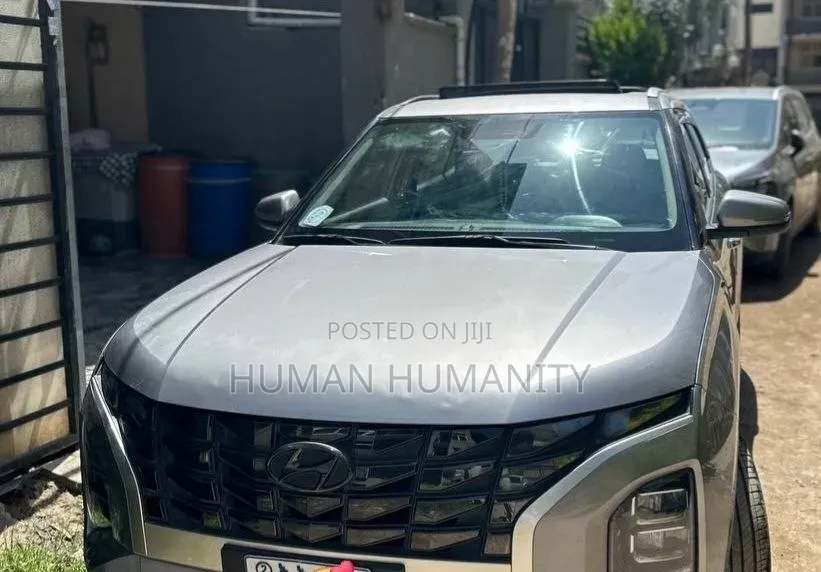 Hyundai Creta 2023 Silver