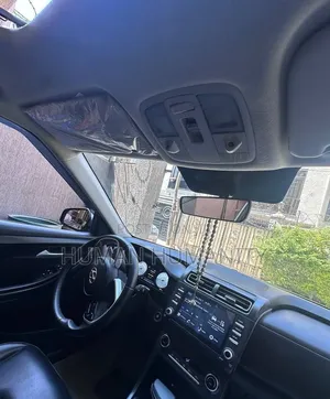 Hyundai Creta 2023 Silver