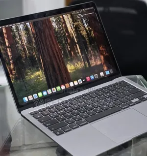 New Laptop Apple MacBook Air 2020 M1 8GB Apple M1 SSD 256GB