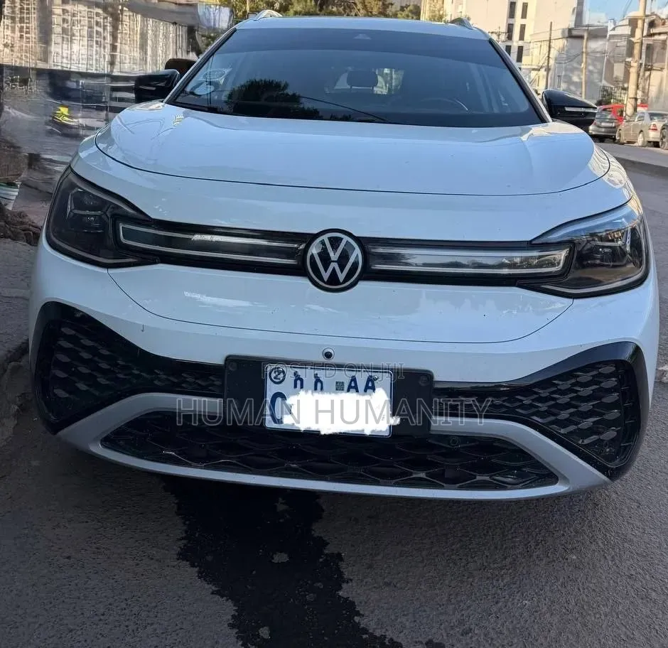 Volkswagen ID.6 2024 White