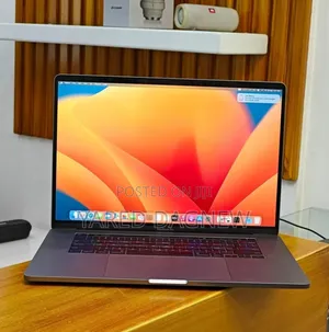 New Laptop Apple MacBook Pro 2019 16GB Intel Core i7 SSD 512GB