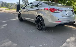 Hyundai Avante 2015 Silver
