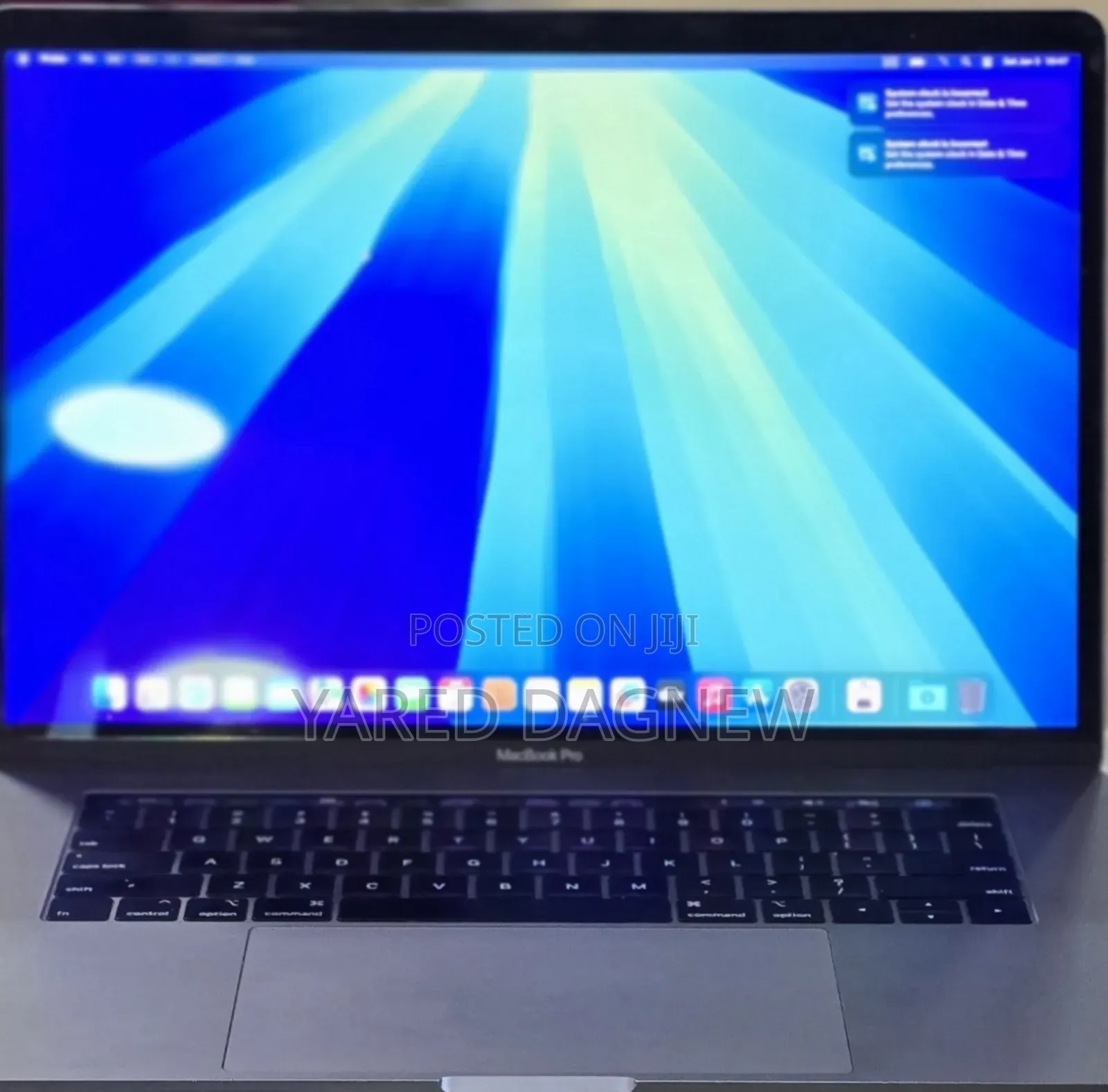 New Laptop Apple MacBook Pro 2018 16GB Intel Core i7 SSD 512GB