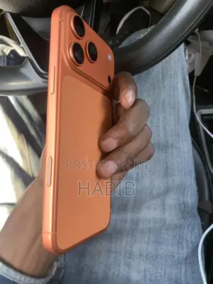 New Apple iPhone 17 Pro Max 256 GB Orange