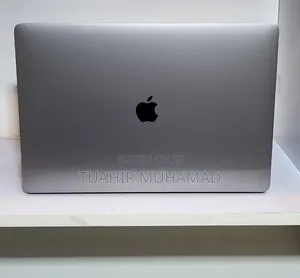 New Laptop Apple MacBook Pro 2019 32GB Intel Core i9 SSD 1T