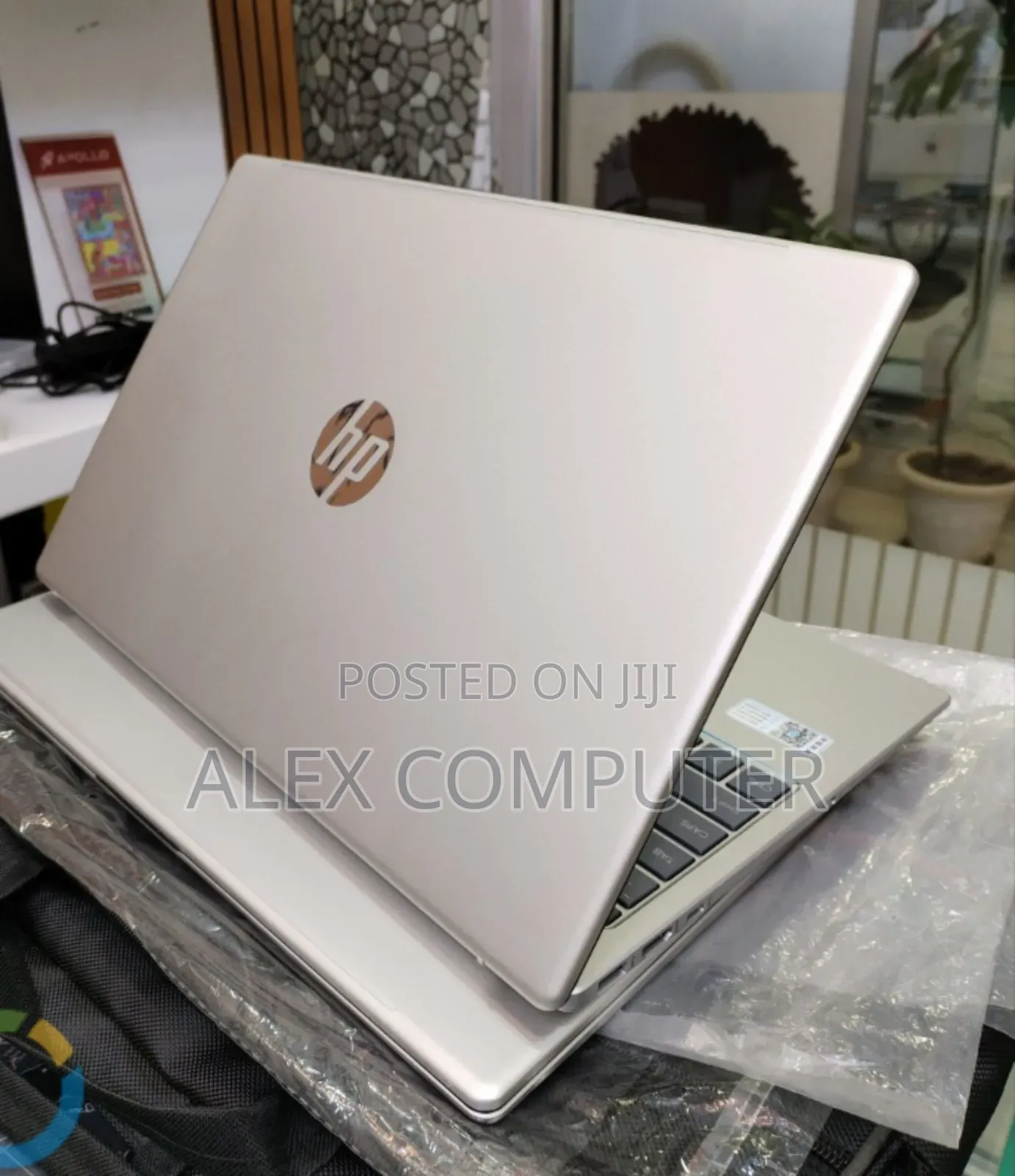 New Laptop HP Stream Notebook 16GB Intel Core i7 SSD 1T