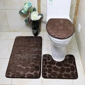 3pcs Stone Design Bathroom Mat Set Non Slip Toilet Rug Cover Set