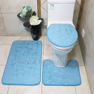 3pcs Stone Design Bathroom Mat Set Non Slip Toilet Rug Cover Set