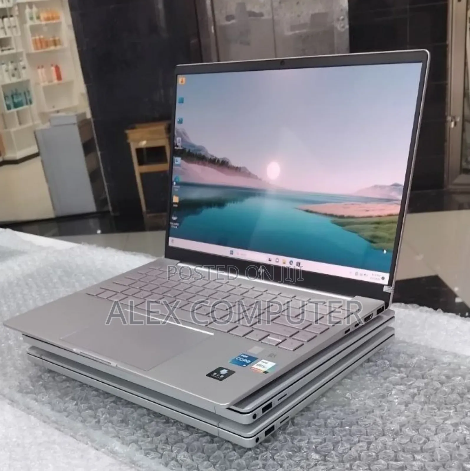 New Laptop HP Pavilion 14 16GB Intel Core i5 SSD 1T