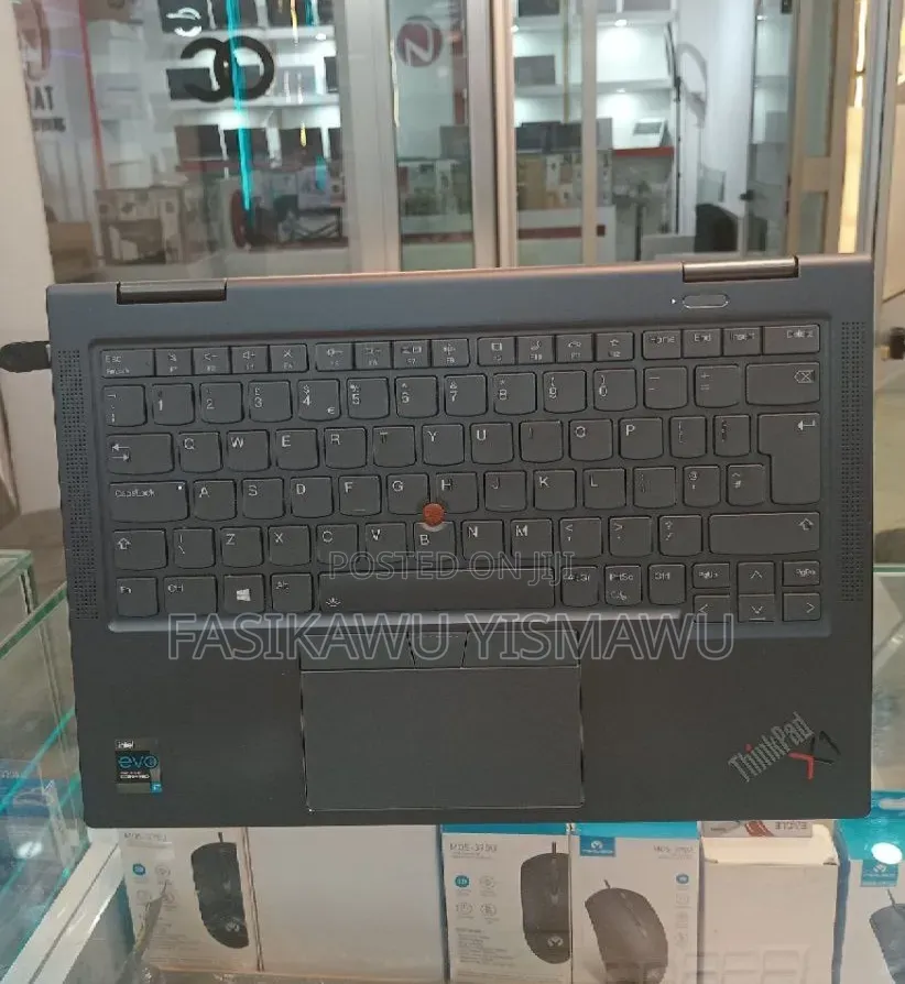 New Laptop Lenovo ThinkPad X1 Carbon 32GB Intel Core i7 SSD 512GB