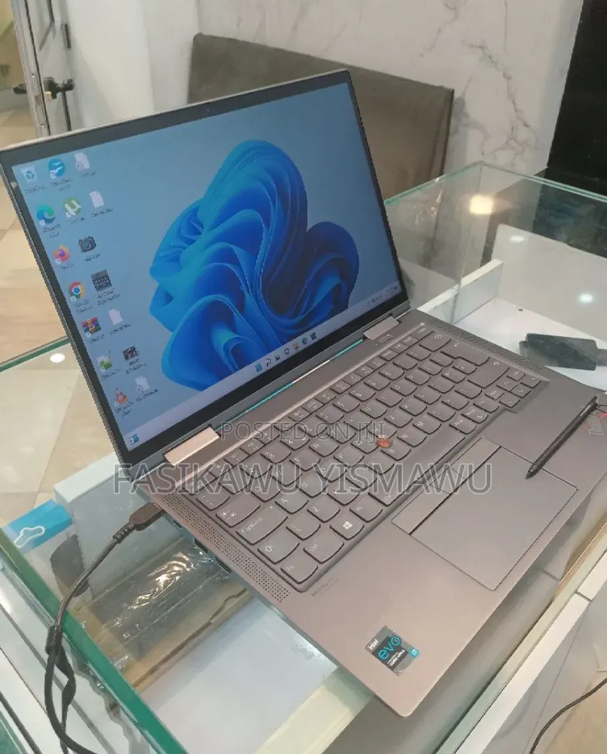 New Laptop Lenovo ThinkPad X1 Carbon 32GB Intel Core i7 SSD 512GB