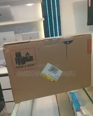 New Laptop Lenovo ThinkPad Yoga 16GB Intel Core Ultra 7 SSD 1T