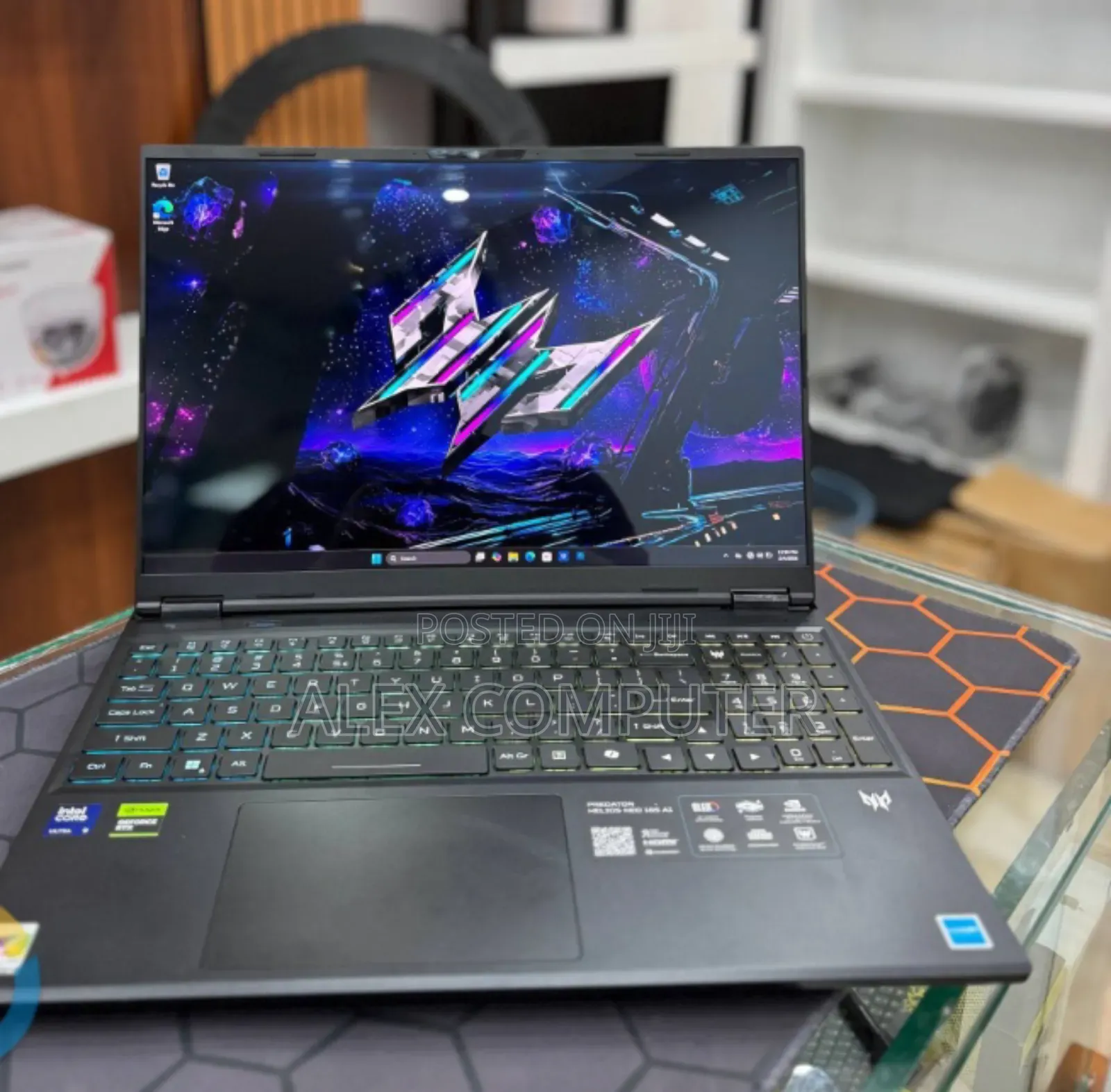 New Laptop Acer 32GB Intel Core Ultra 9 SSD 1T