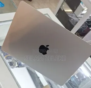 New Laptop Apple MacBook Air 2022 M2 16GB Apple M2 SSD 256GB