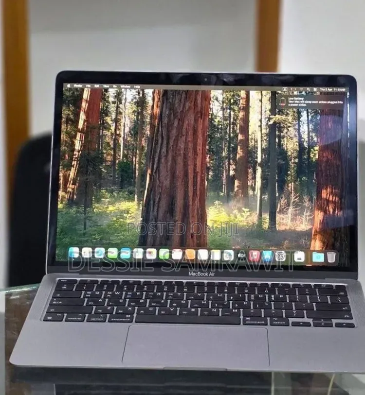 New Laptop Apple MacBook Air 2020 M1 16GB Intel Core i5 SSD 256GB