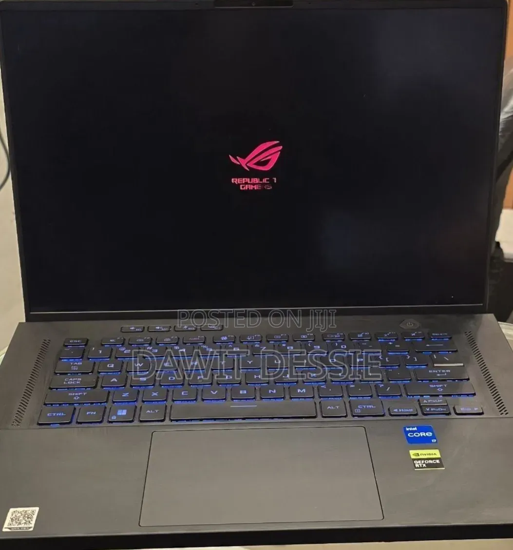 New Laptop Asus 16GB Intel Core i7 SSD 512GB