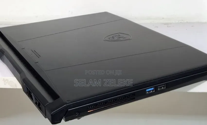 New Laptop MSI Katana 15 16GB Intel Core i7 SSD 1T