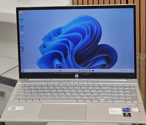 New Laptop HP 16GB Intel Core i7 SSD 512GB