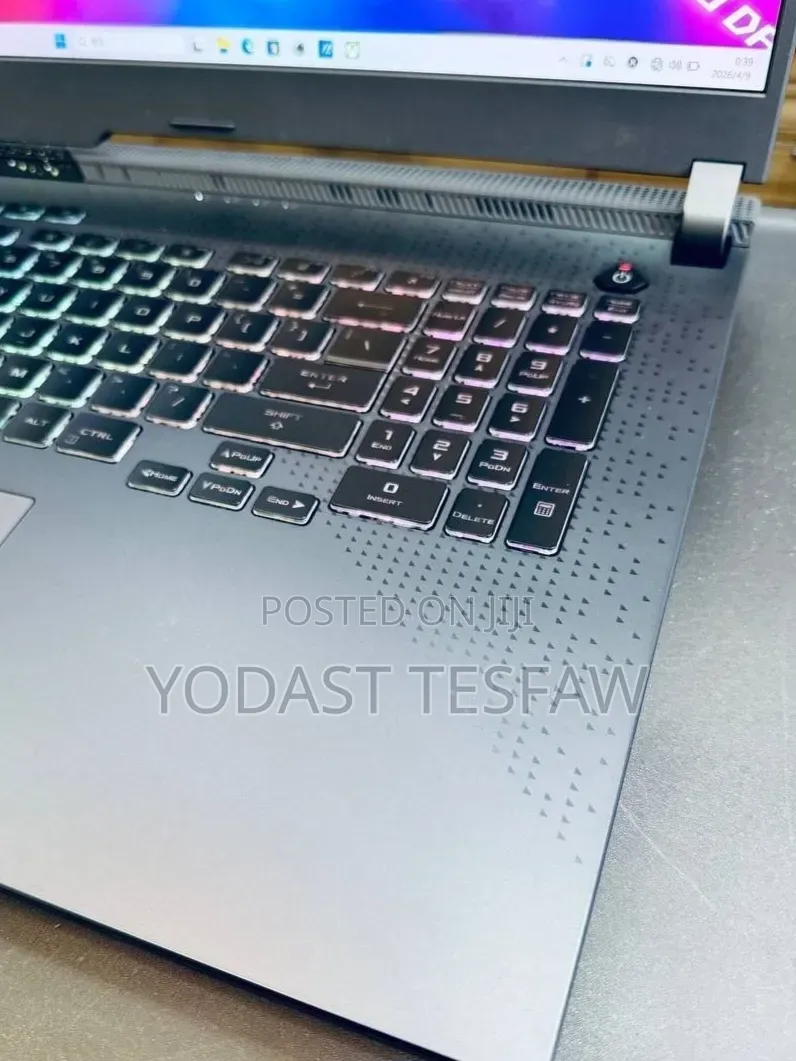 New Laptop Asus G71G 16GB AMD Ryzen 9 SSD 1T