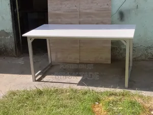 Office Table 160 × 80 " 6 Peoples Seats "