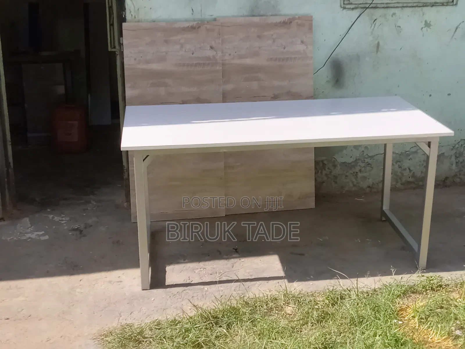 Office Table 160 × 80 " 6 Peoples Seats "