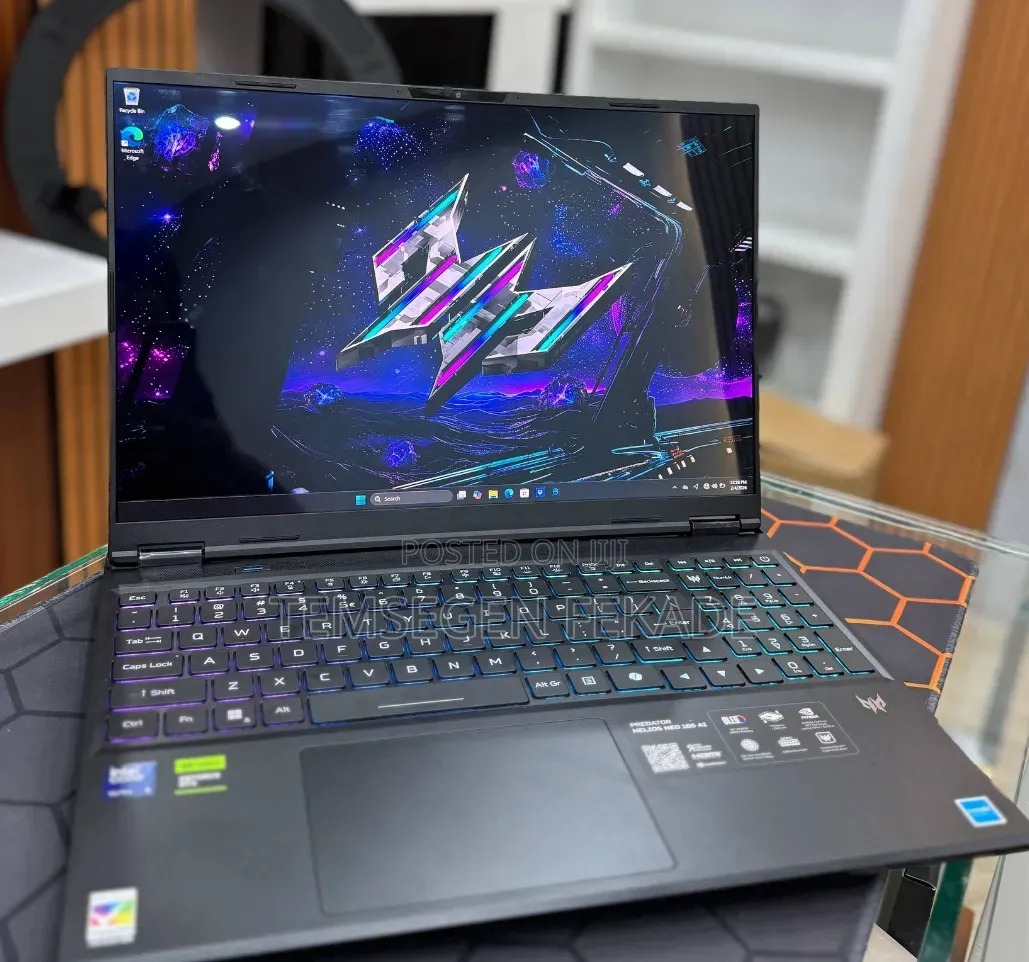 New Laptop Acer Predator Helios Neo 16 32GB Intel Core Ultra 9 SSD 1T