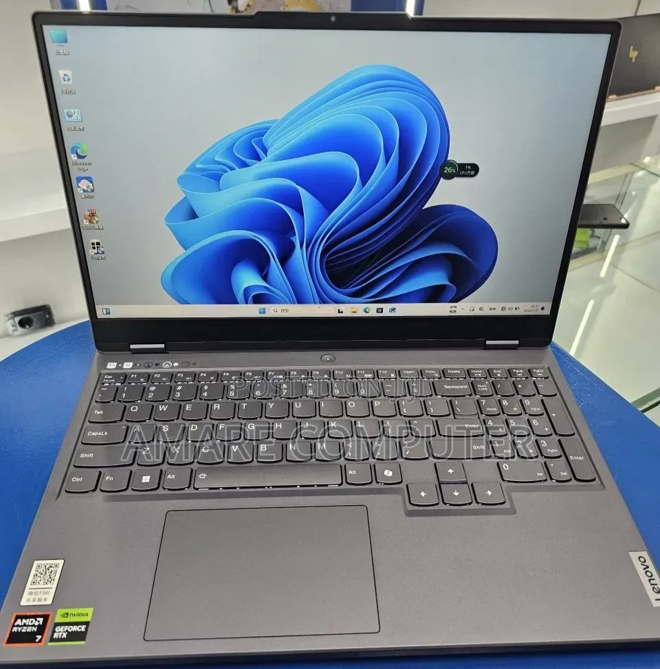 New Laptop Lenovo Legion 5 16GB AMD Ryzen 7 SSD 512GB