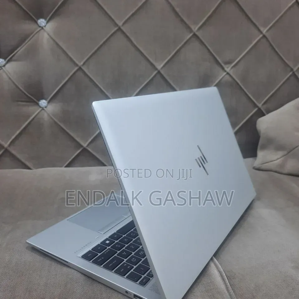 New Laptop HP EliteBook 850 G8 16GB Intel Core i7 SSD 512GB