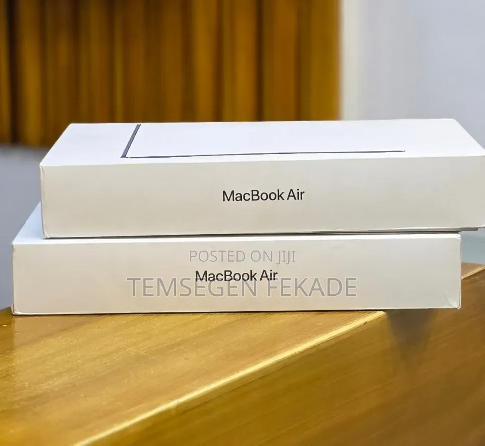 New Laptop Apple MacBook Air 2026 M5 13-inch 16GB Apple M5 SSD 512GB