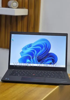 New Laptop Lenovo ThinkPad T14 G2 16GB Intel Core i7 SSD 512GB