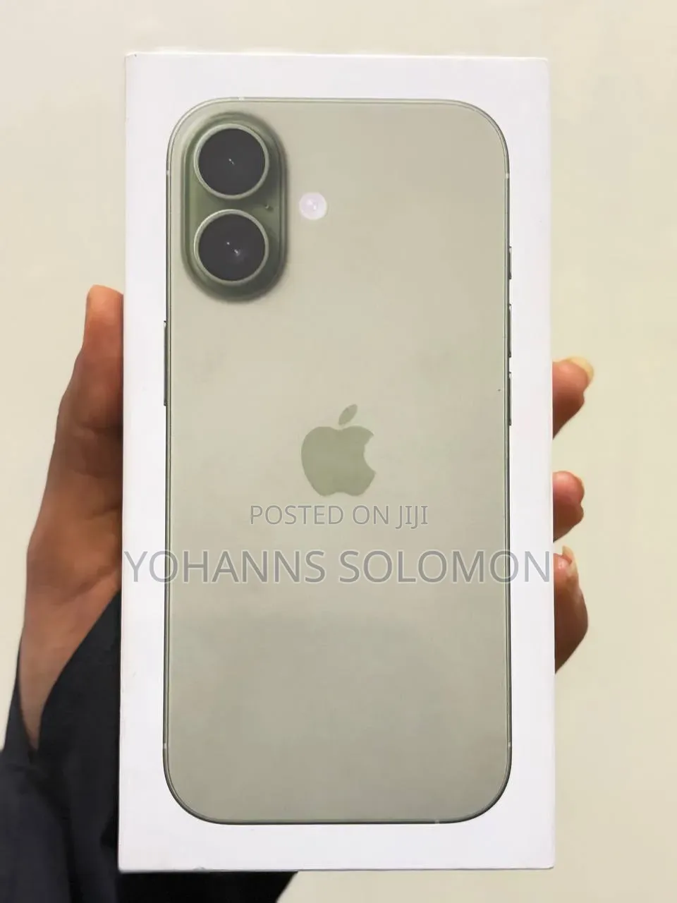 New Apple iPhone 17 256 GB Green