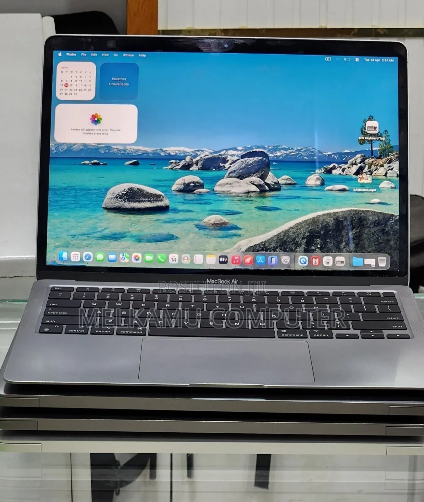 New Laptop Apple MacBook Air 2020 M1 8GB Intel Core i7 SSD 512GB