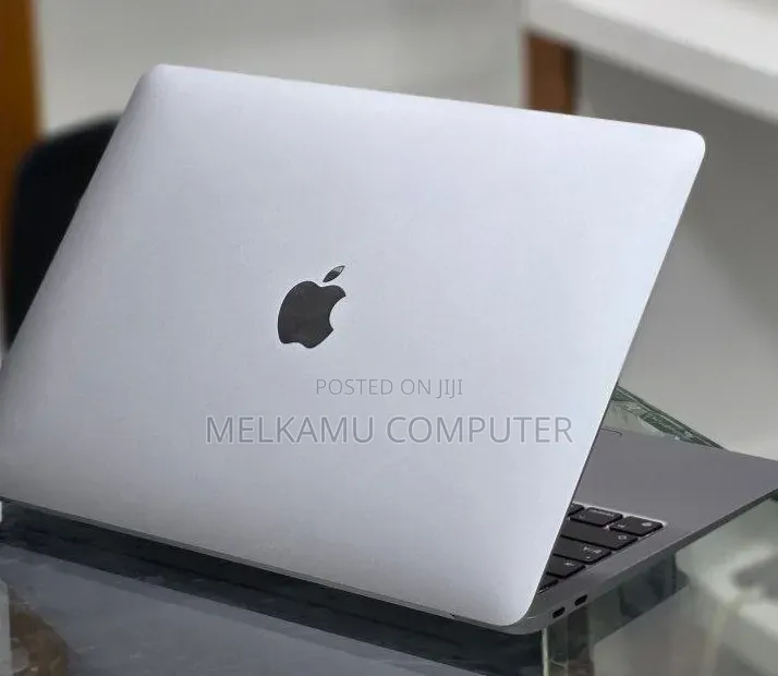 New Laptop Apple MacBook Air 2020 M1 8GB Intel Core i7 SSD 512GB