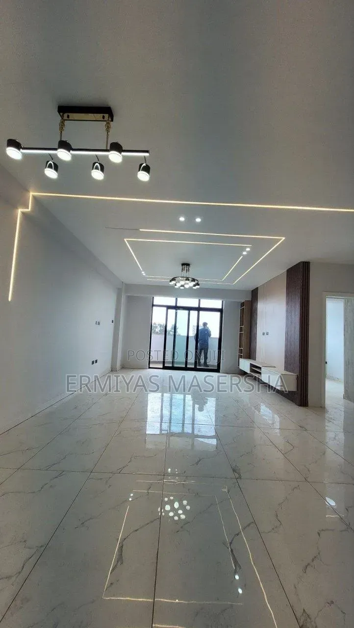Furnished 3bdrm Apartment in Yeka for sale