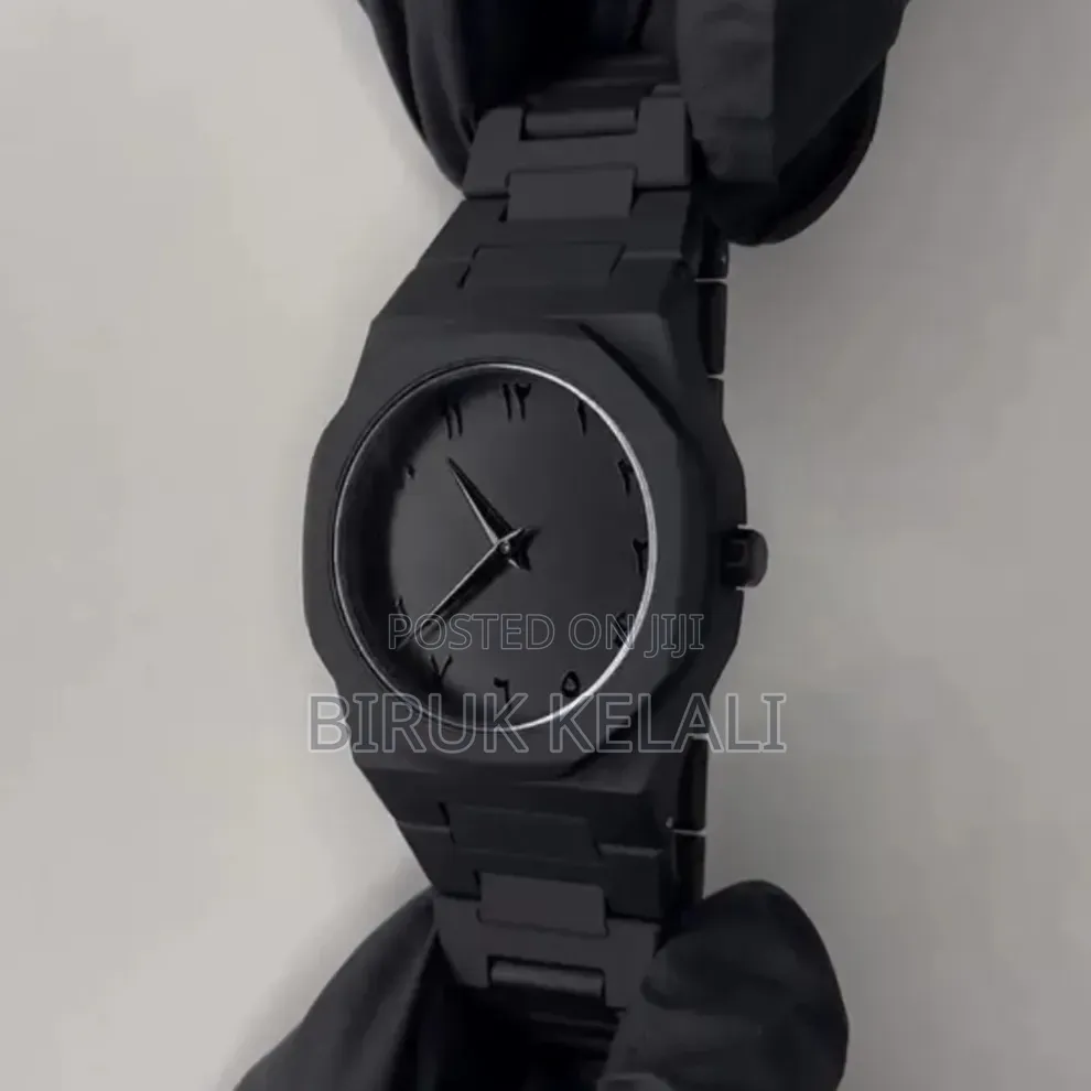 Black Arabic Aura Watch