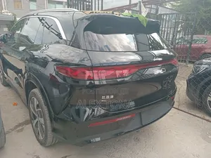 New BYD Tang DM-i 2025 Black