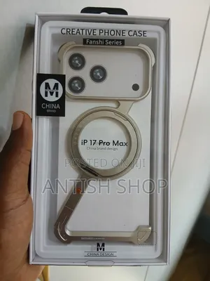 iPhone 17 Pro Max Case With Stand