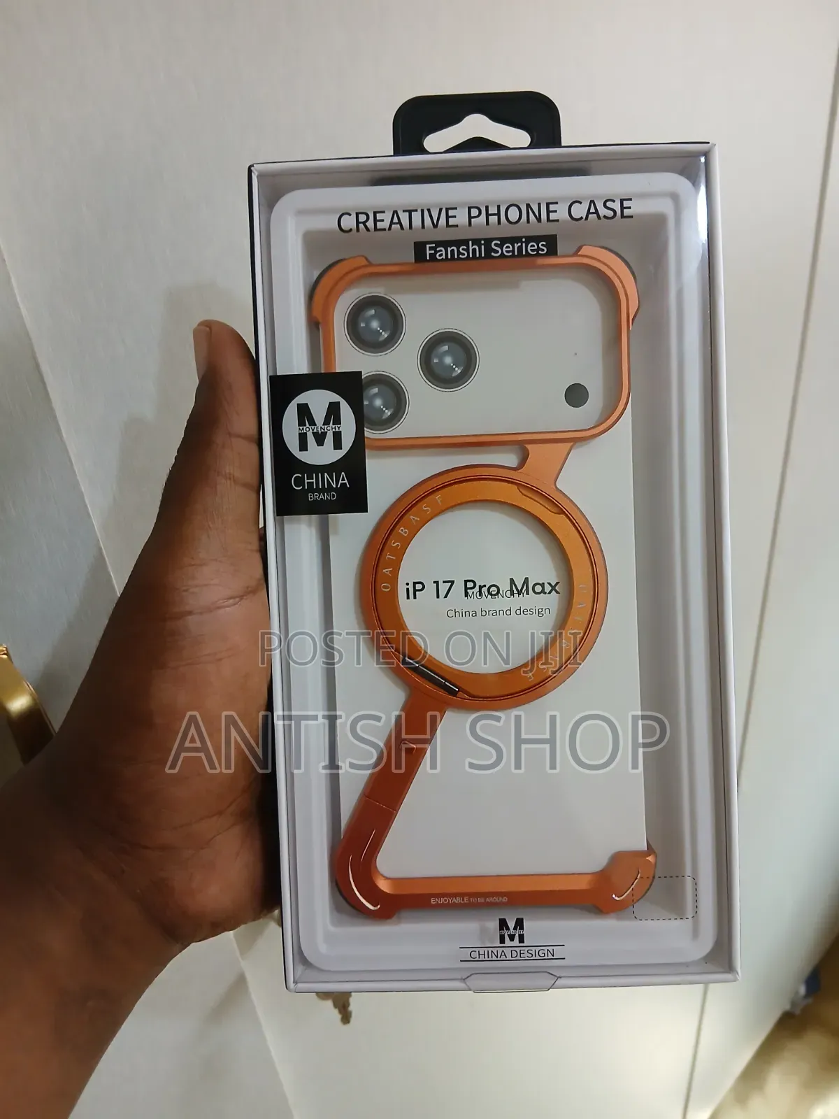 iPhone 17 Pro Max Case With Stand