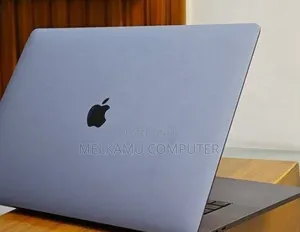 New Laptop Apple MacBook Pro 2018 32GB Intel Core i9 SSD 2T