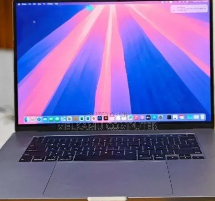 New Laptop Apple MacBook Pro 2018 32GB Intel Core i9 SSD 2T
