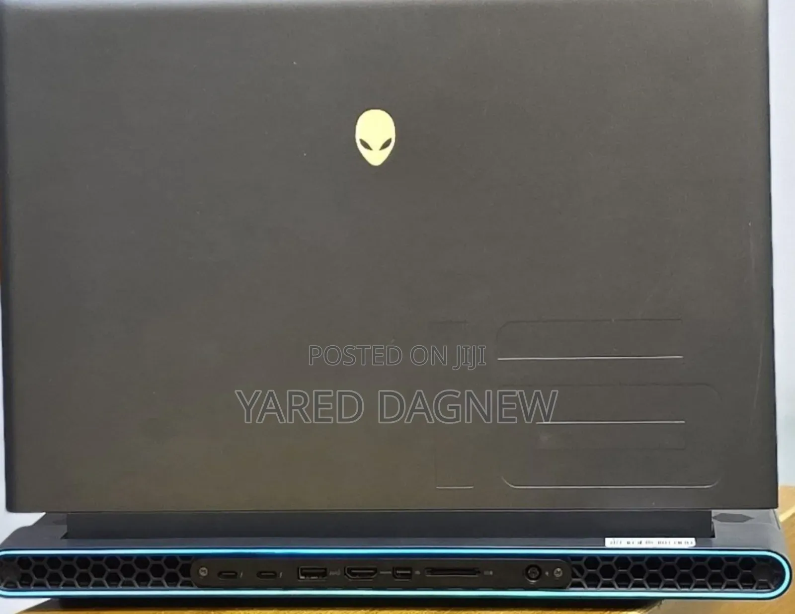 New Laptop Alienware M17x R2 16GB Intel Core i9 SSD 1T