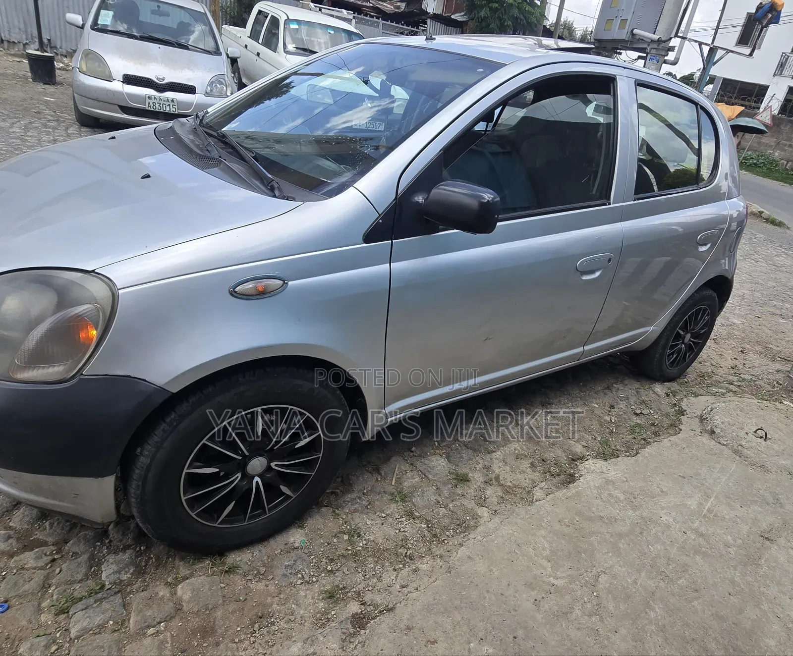 Toyota Yaris 2001 Silver