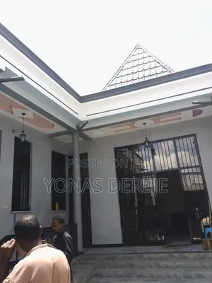 Furnished 5bdrm House in ዱከም/Dukem, East Shewa for sale