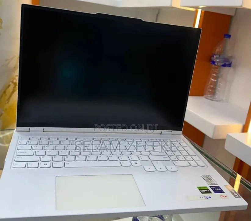 New Laptop Lenovo 16GB Intel Core i9 SSD 1T