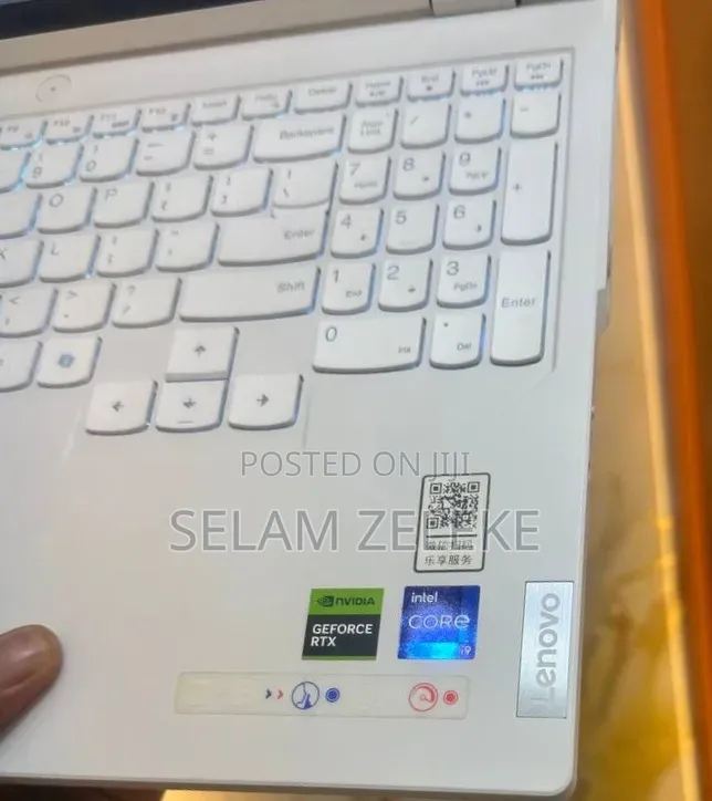 New Laptop Lenovo 16GB Intel Core i9 SSD 1T