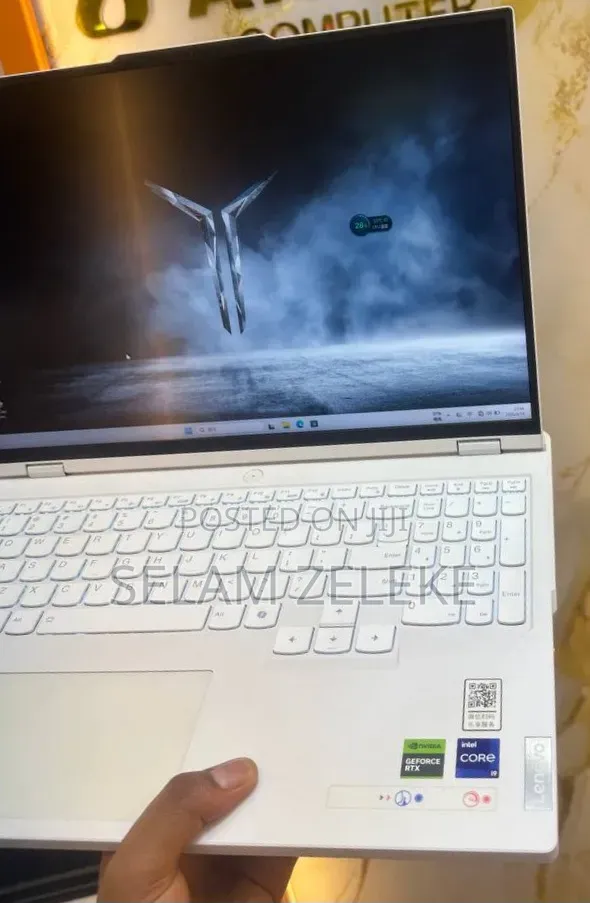 New Laptop Lenovo 16GB Intel Core i9 SSD 1T