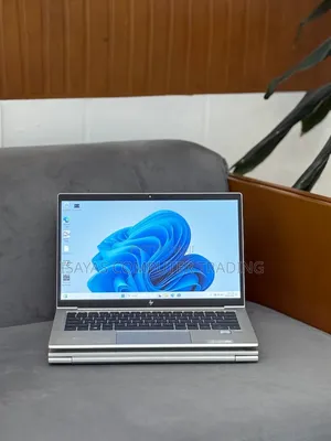 New Laptop HP EliteBook 840 G8 16GB Intel Core i7 SSD 512GB