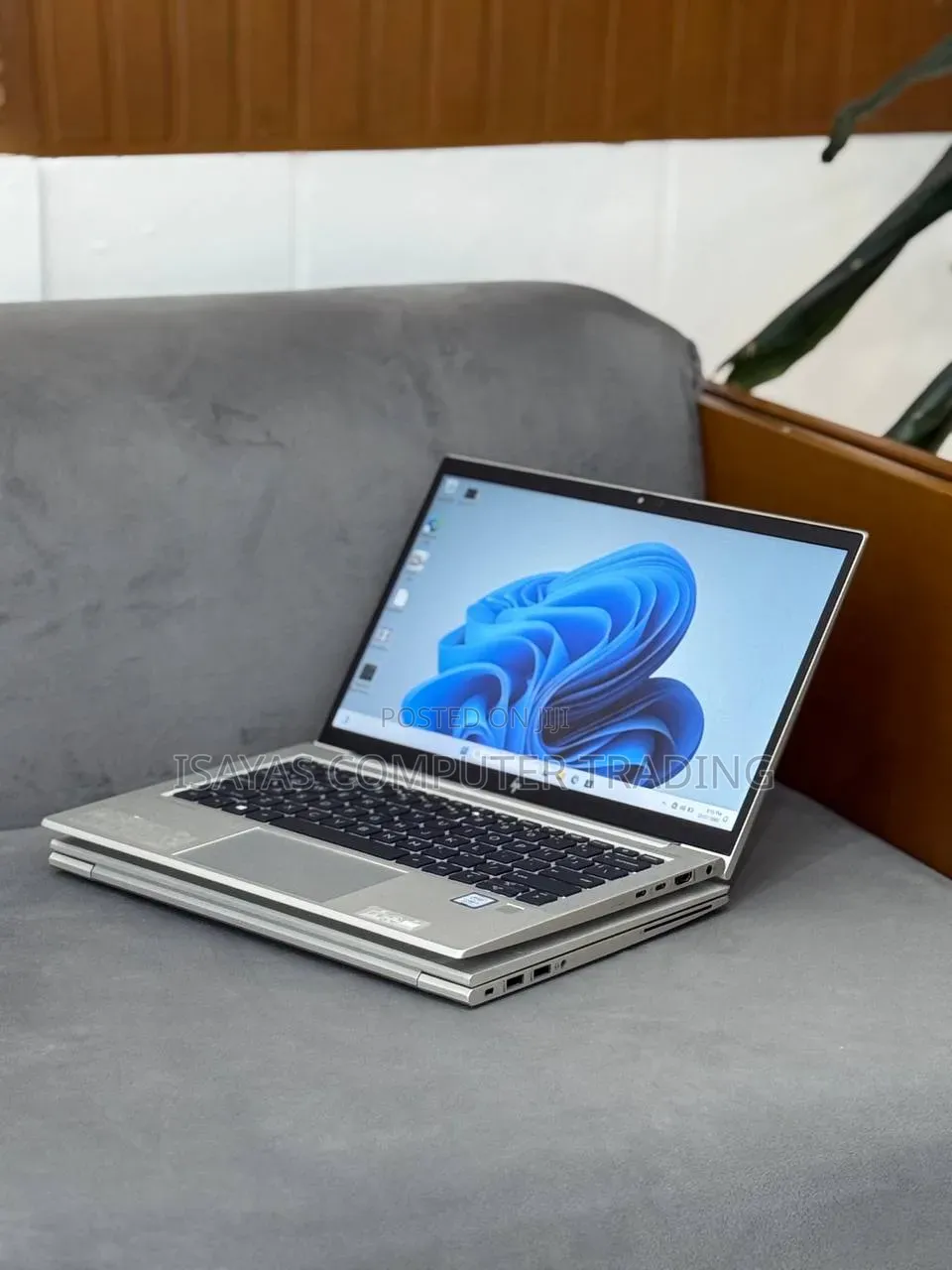 New Laptop HP EliteBook 840 G8 16GB Intel Core i7 SSD 512GB