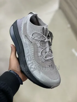 Under Armour Hovr Phantom Running Shoes in Grey